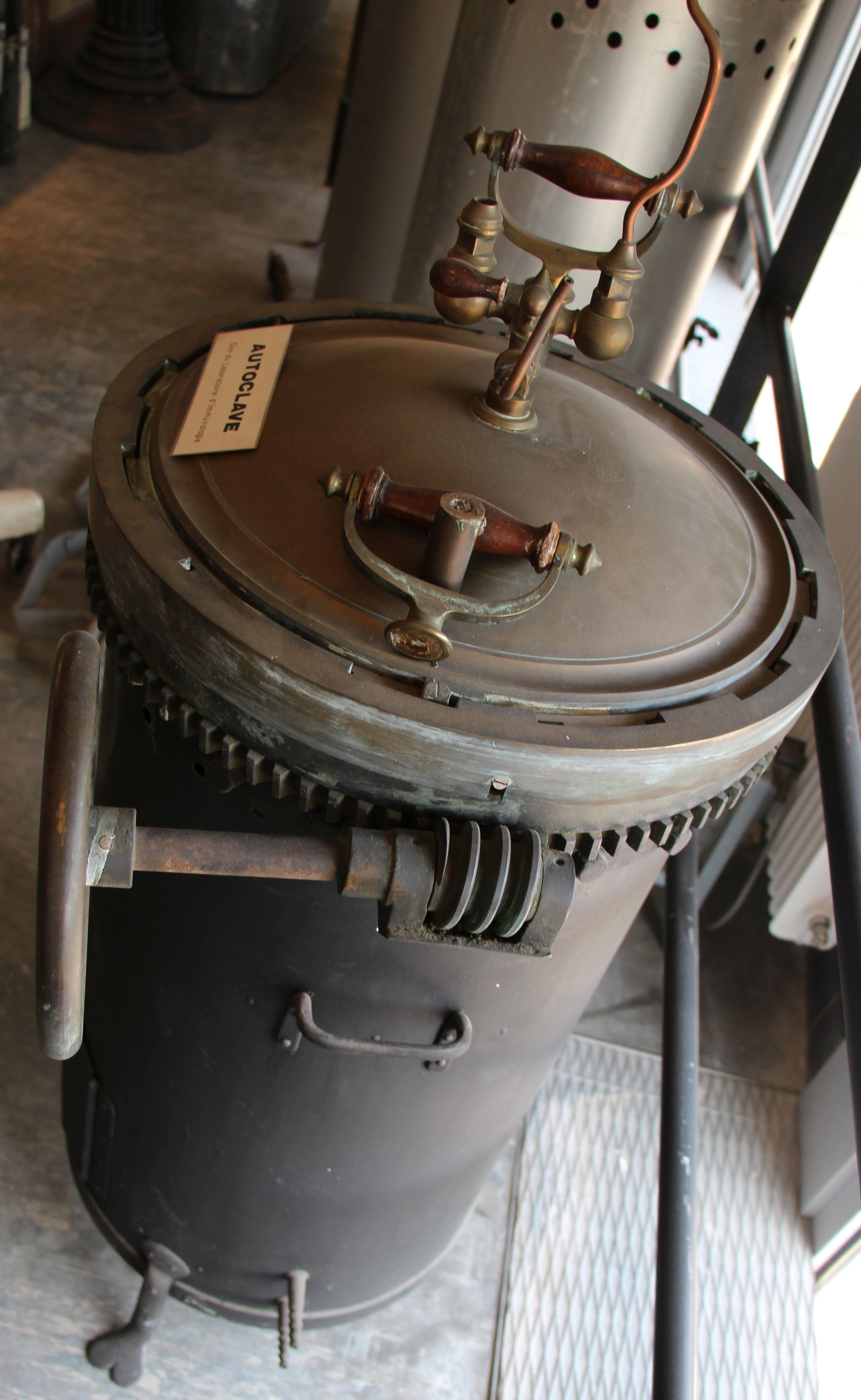 Autoclave, vue générale, ©UM